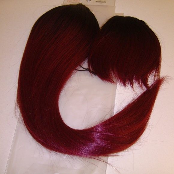 Model Model Drawstring 24 Inch Ponytail and Clip-In Bangs - Picture 2 of 8